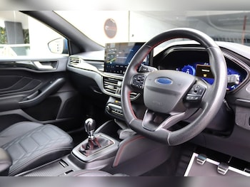 Used Ford Focus 2023 for sale - 78828504: Photo