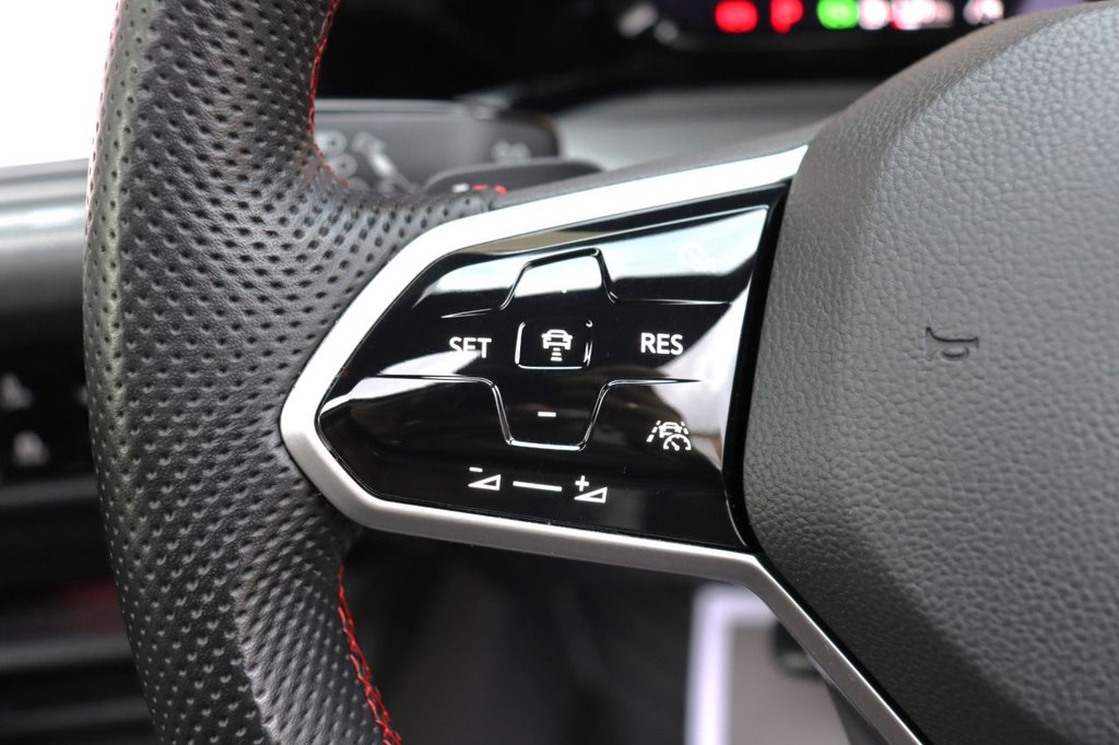 Used Volkswagen Golf 2021 for sale - 76783804: Photo 23