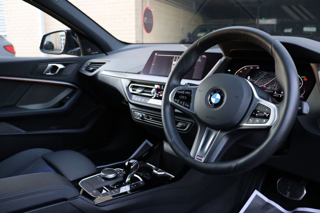 Used BMW 1 Series 2023 for sale - 76698210: Photo 2