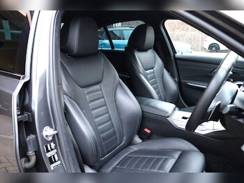 Used BMW 3 Series 2019 for sale - 77161626: Photo