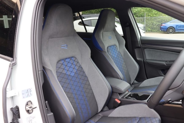 Used Volkswagen Golf 2025 for sale - 73739770: Photo 4