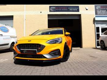 2019 (69) - 2.3T ECOBOOST ST 5 DOOR
