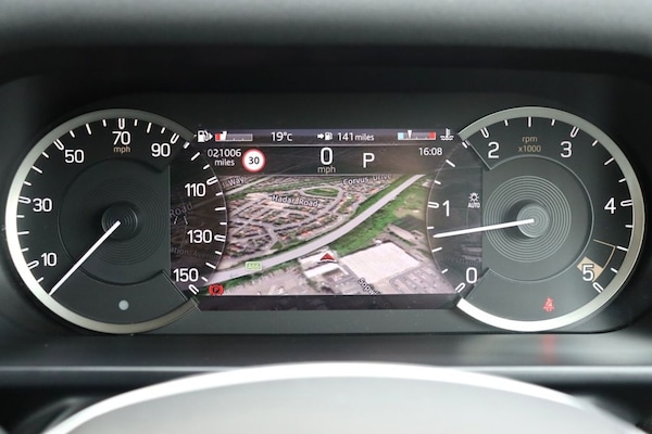 Used Land Rover Defender 2023 for sale - 74807271: Photo 12