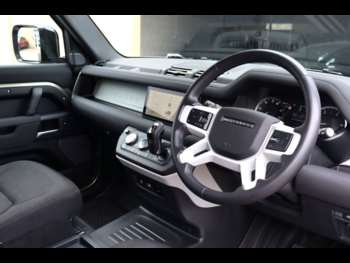 Used Land Rover Defender 2023 for sale - 74807271: Photo