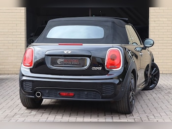 Used MINI Convertible 2018 for sale - 79046118: Photo