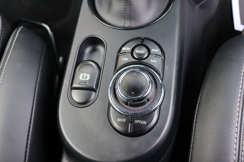 Used MINI Electric Hatch 2021 for sale - 76570597: Photo 17