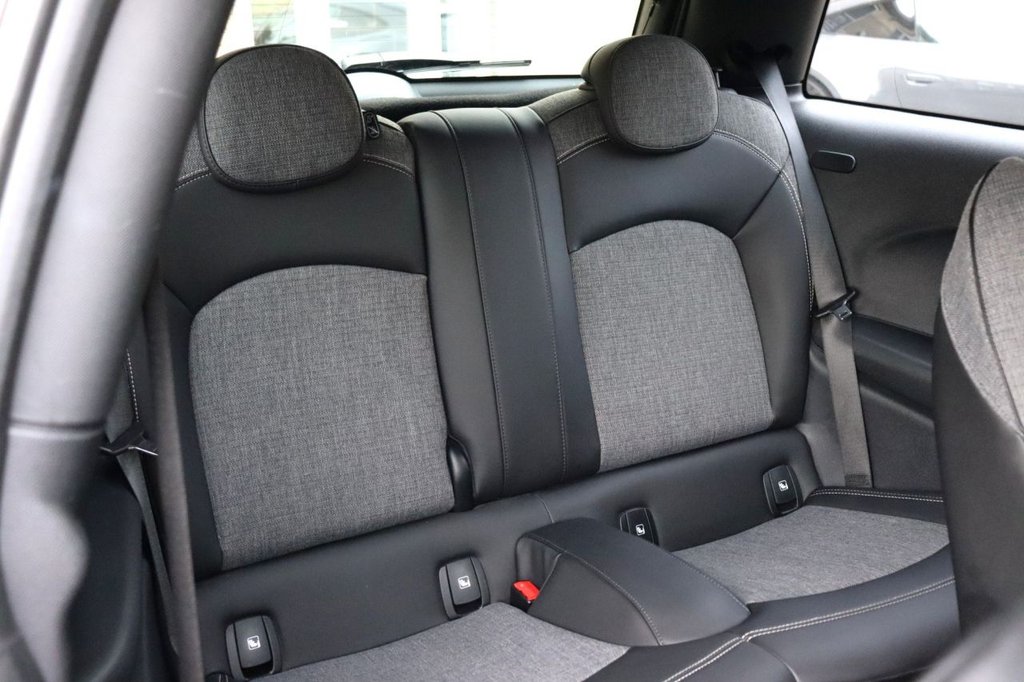 Used MINI Electric Hatch 2021 for sale - 76570597: Photo 5