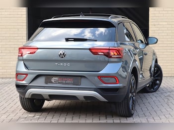 Used Volkswagen T-Roc 2022 for sale - 78828683: Photo