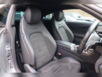 Used Mercedes-Benz C Class 2019 for sale - 77692976: Photo