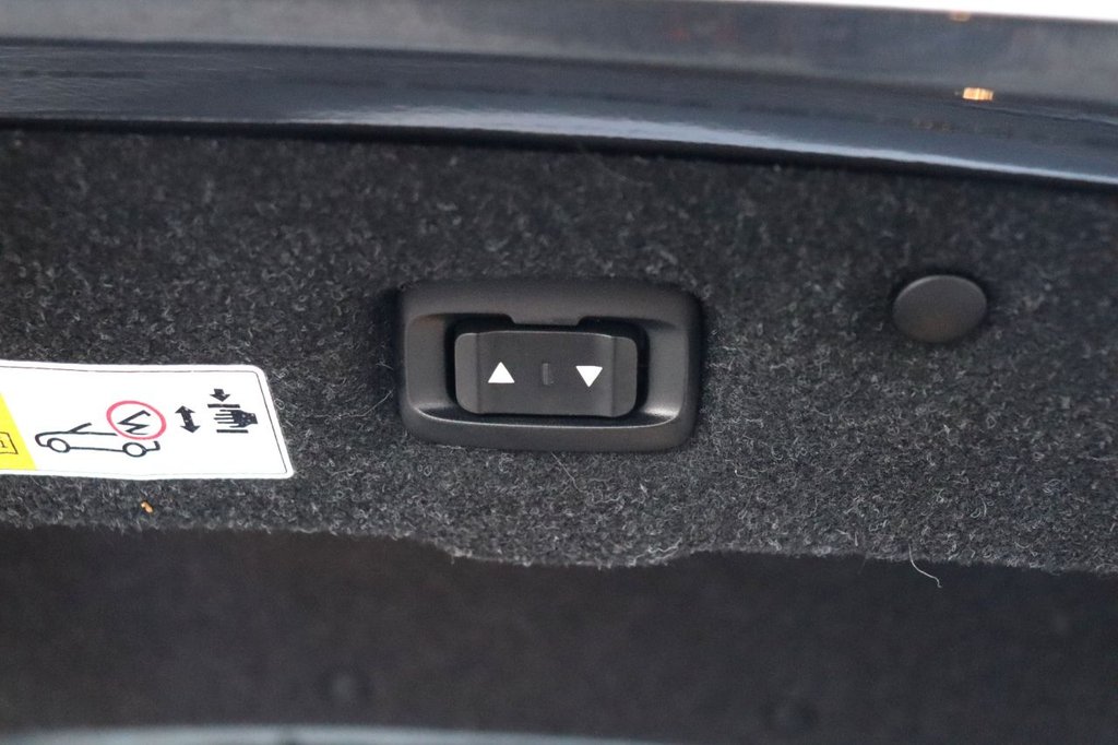 Used BMW M4 2018 for sale - 76590796: Photo 30