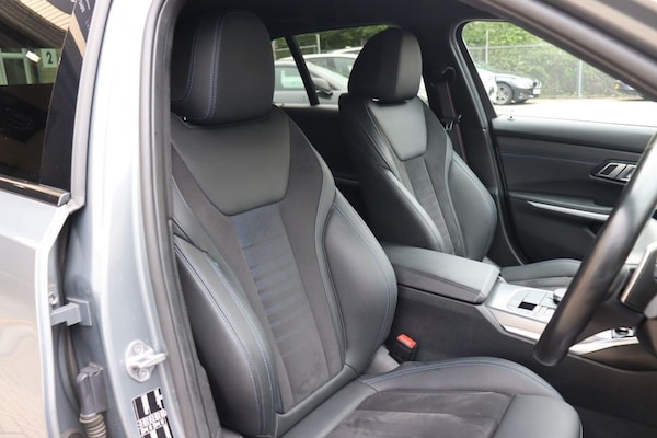 Used BMW 3 Series 2022 for sale - 76203483: Photo 2