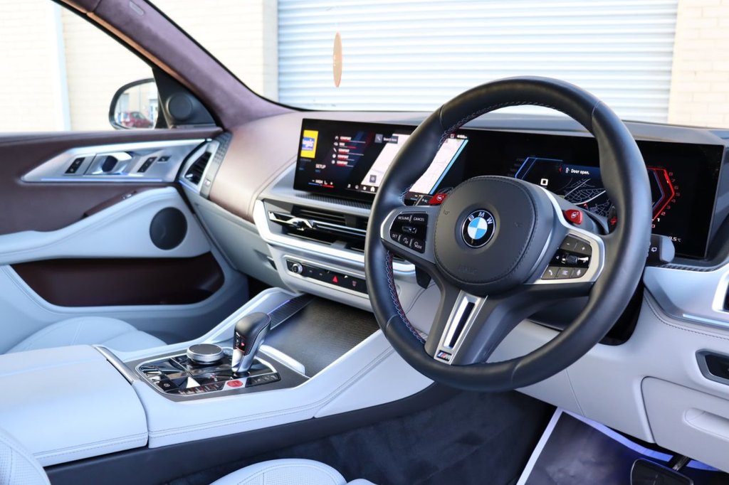 Used BMW XM 2024 for sale - 76367797: Photo 2