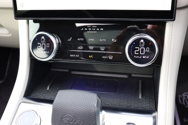 Used Jaguar F-Pace 2022 for sale - 76147581: Photo 12