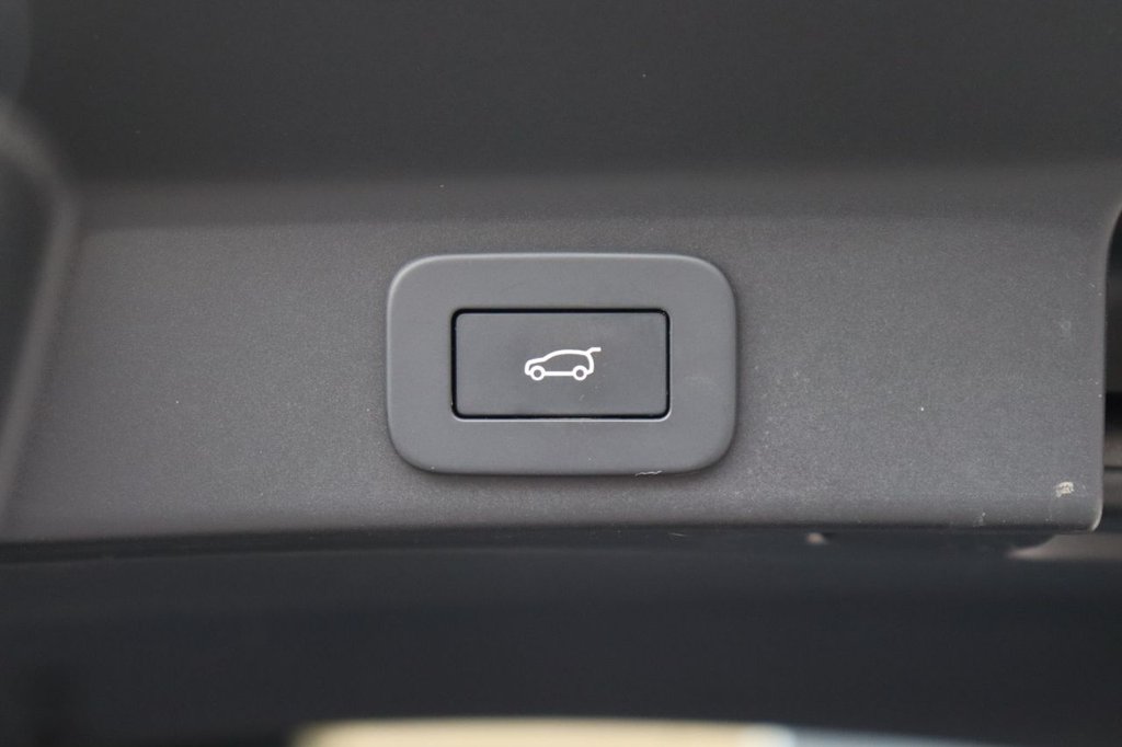 Used Jaguar F-Pace 2022 for sale - 76147581: Photo 22