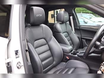 Used Porsche Macan 2021 for sale - 79686371: Photo
