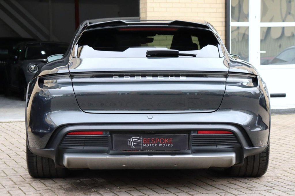 Used Porsche Taycan 2021 for sale - 77394759: Photo 35