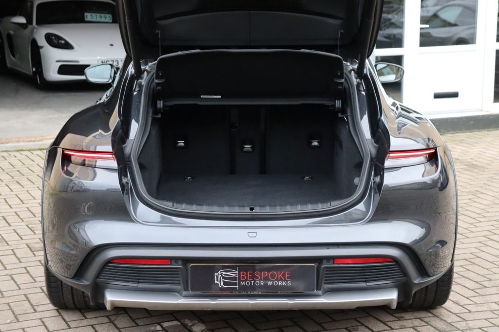 Used Porsche Taycan 2021 for sale - 77394759: Photo 36