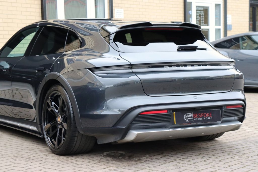 Used Porsche Taycan 2021 for sale - 77394759: Photo 37