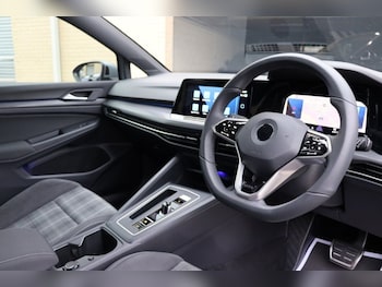 Used Volkswagen Golf 2021 for sale - 76386413: Photo