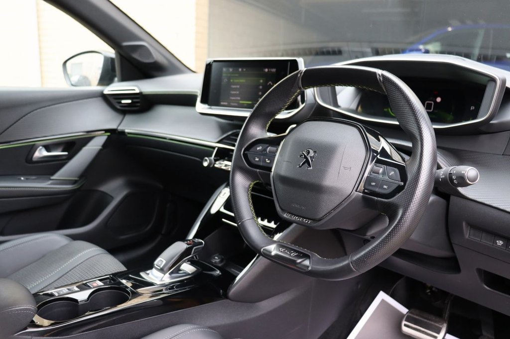 Used Peugeot 208 2020 for sale - 77263484: Photo 2