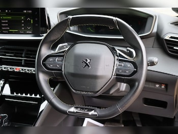 Used Peugeot 208 2020 for sale - 77263484: Photo