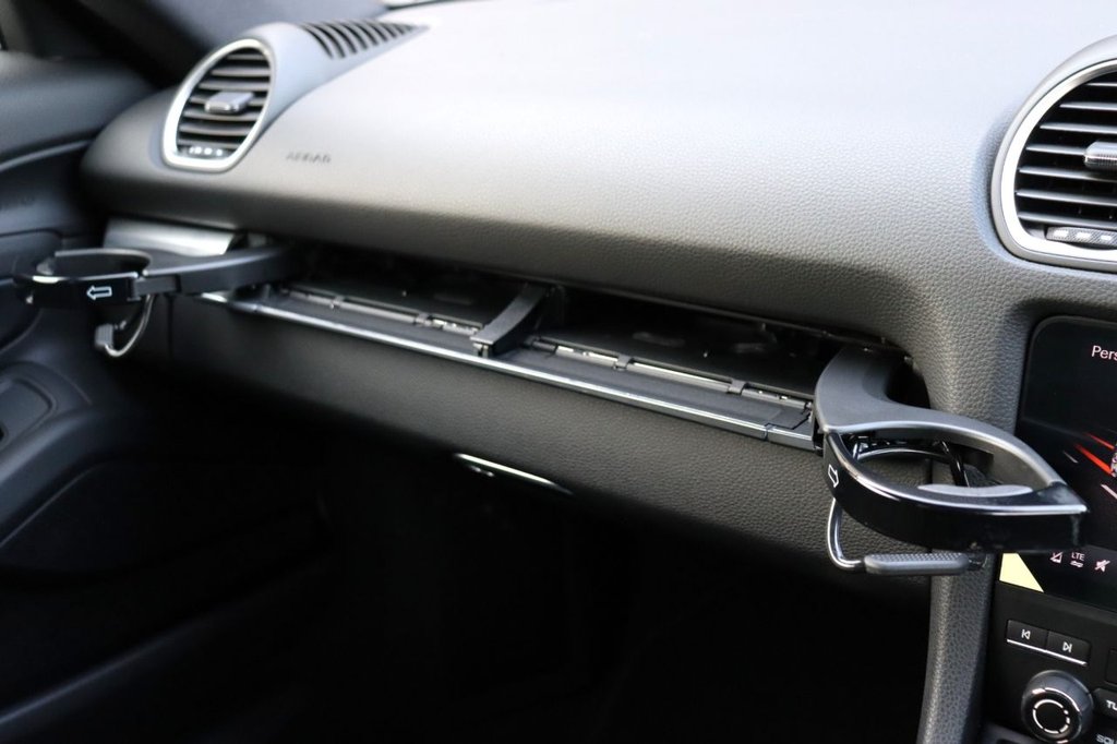 Used Porsche 718 Cayman 2024 for sale - 77139534: Photo 18