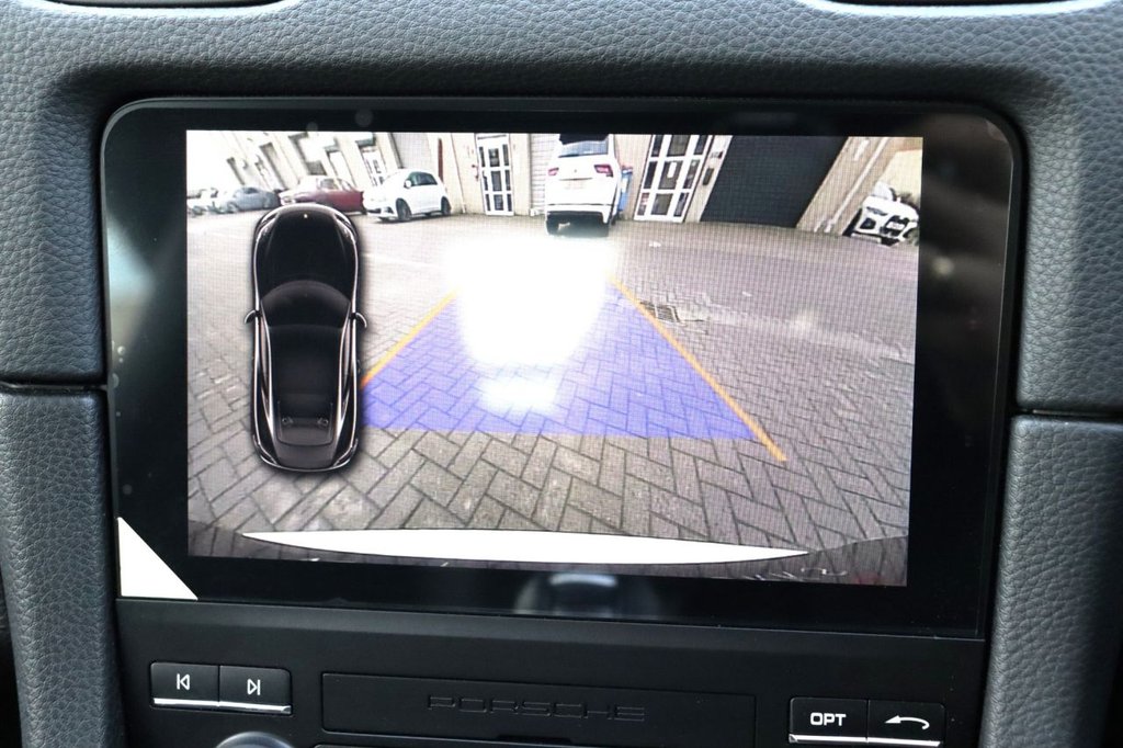 Used Porsche 718 Cayman 2024 for sale - 77139534: Photo 6