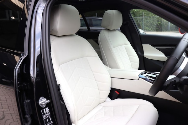 Used BMW 5 Series 2023 for sale - 75528218: Photo 4