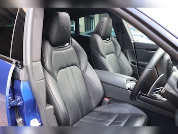 Used Maserati Levante 2023 for sale - 77413471: Photo