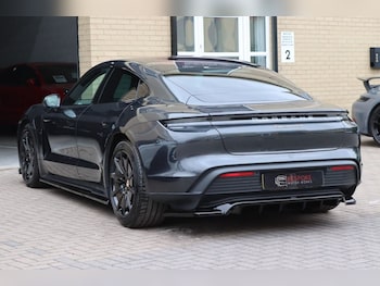 Used Porsche Taycan 2020 for sale - 79323084: Photo