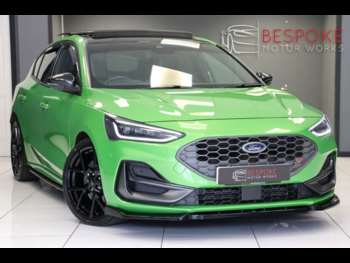 2023 (72) - 2.3T ECOBOOST ST 5 DOOR