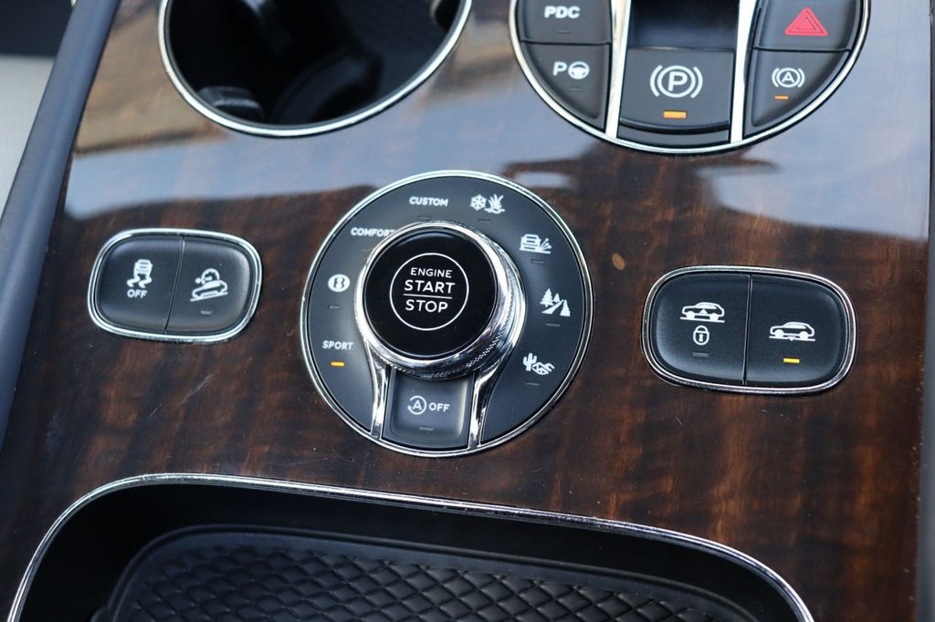 Used Bentley Bentayga 2020 for sale - 77571520: Photo 21