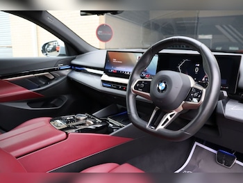 Used BMW 5 Series 2023 for sale - 76900505: Photo