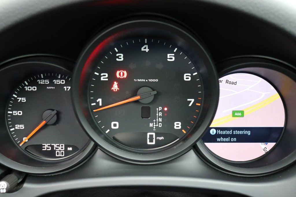 Used Porsche Macan 2021 for sale - 77632147: Photo 13