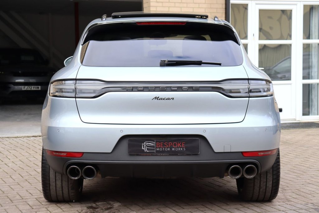 Used Porsche Macan 2021 for sale - 77632147: Photo 26