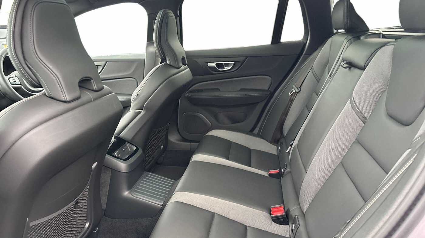 Used Volvo V60 2025 for sale - 77945157: Photo 10