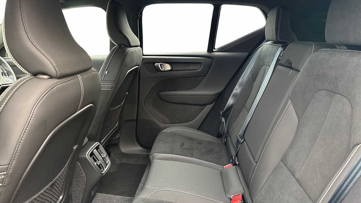 Used Volvo XC40 2025 for sale - 78139721: Photo 10