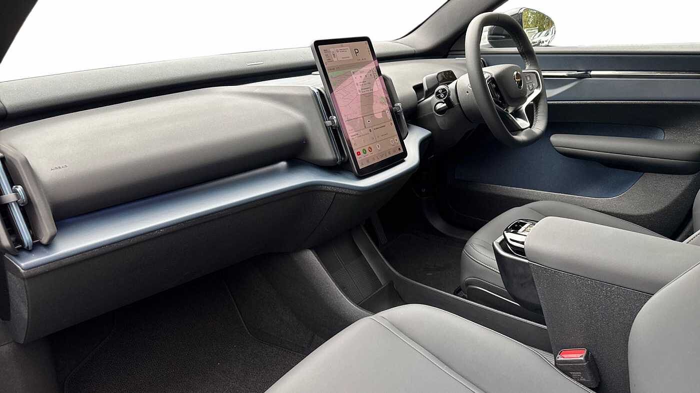 Used Volvo EX30 2025 for sale - 76679779: Photo 4