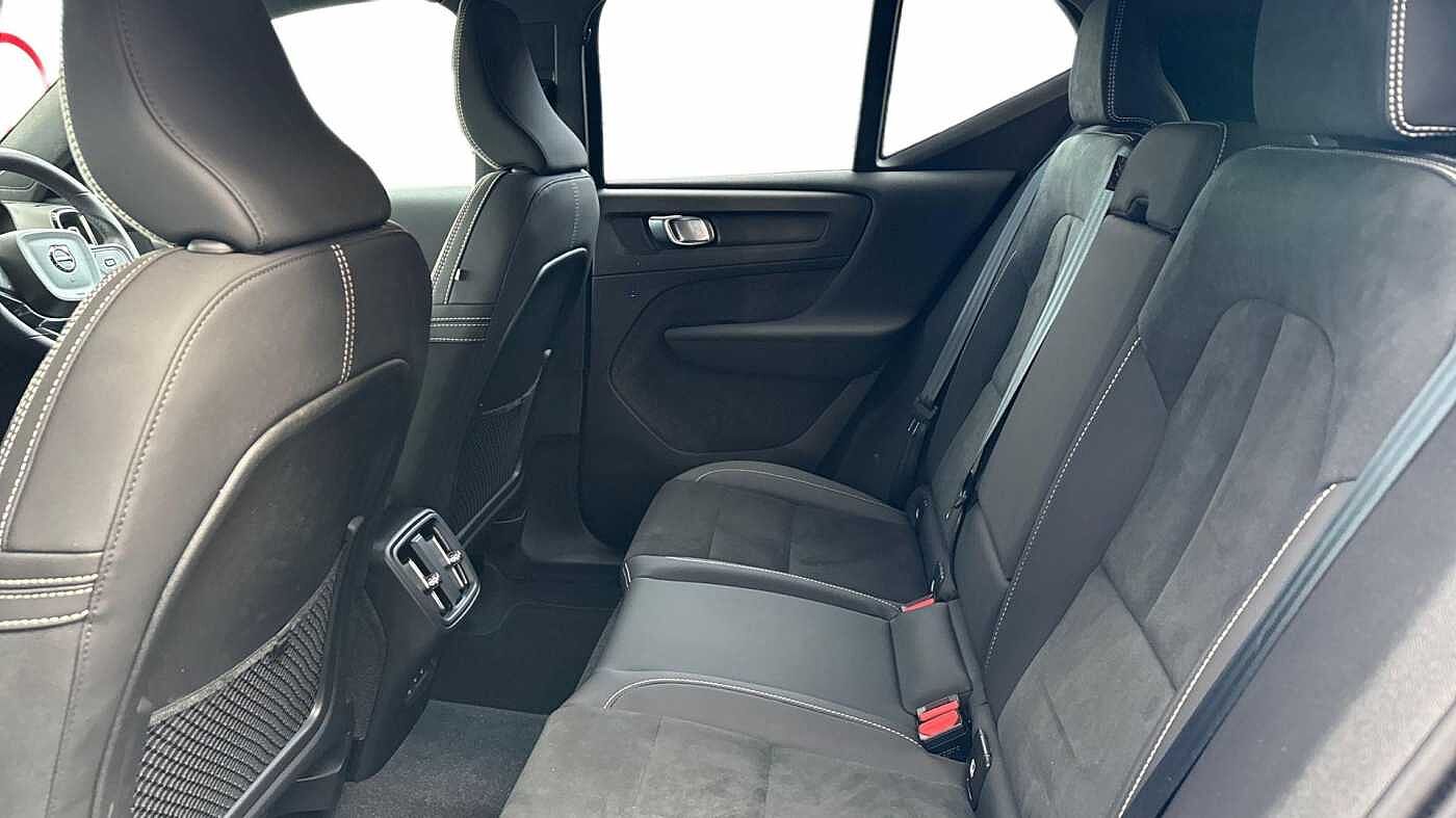 Used Volvo XC40 2024 for sale - 76677863: Photo 10