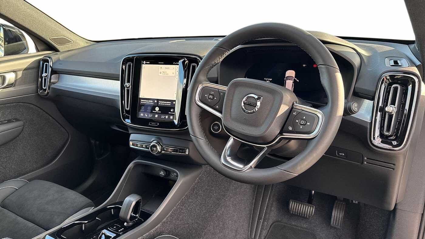 Used Volvo XC40 2026 for sale - 78005483: Photo 5