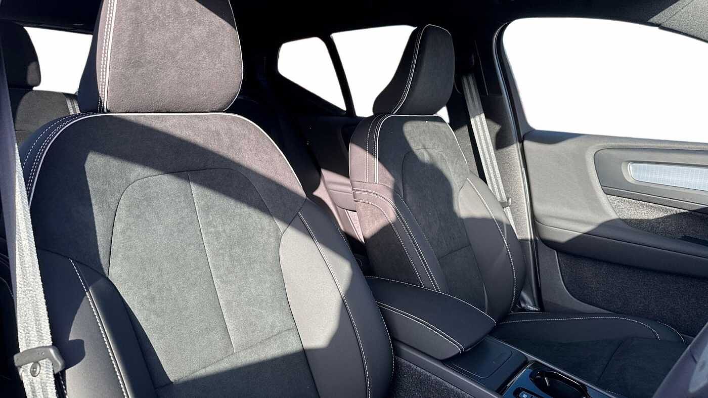 Used Volvo XC40 2026 for sale - 78005483: Photo 9