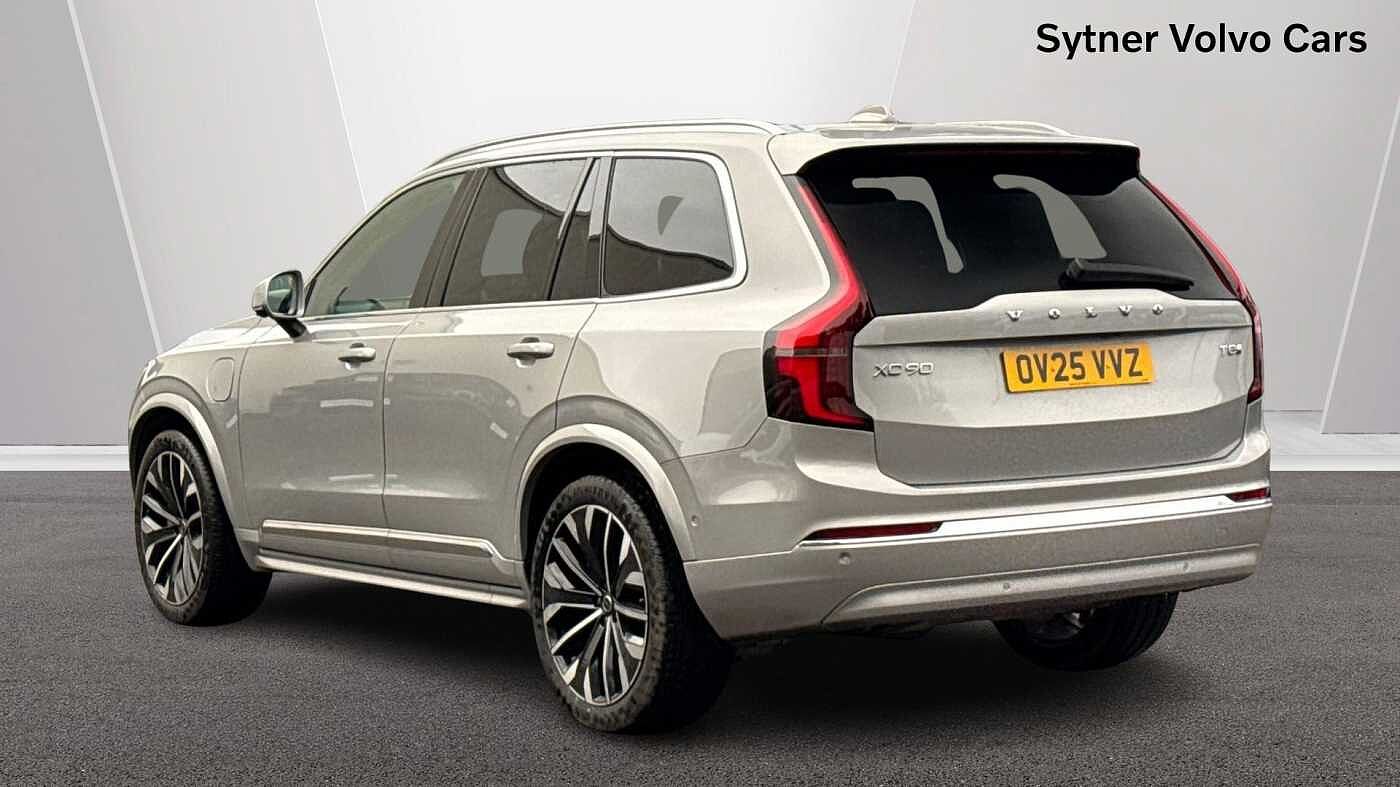 Used Volvo XC90 2025 for sale - 76681458: Photo 2