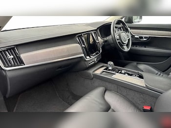 Used Volvo V90 2021 for sale - 77916019: Photo