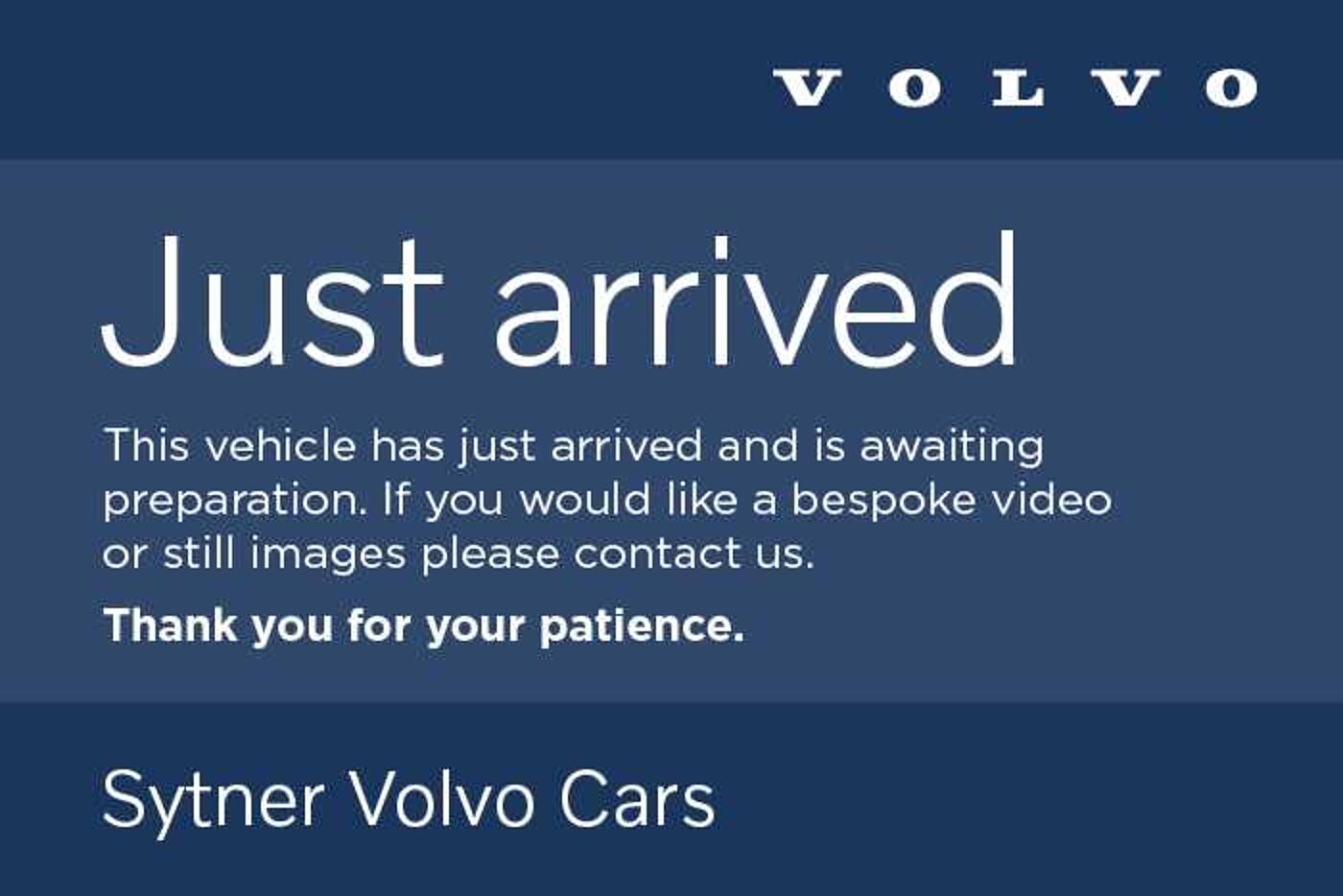 Used Volvo XC40 2025 for sale - 76692510: Photo 2