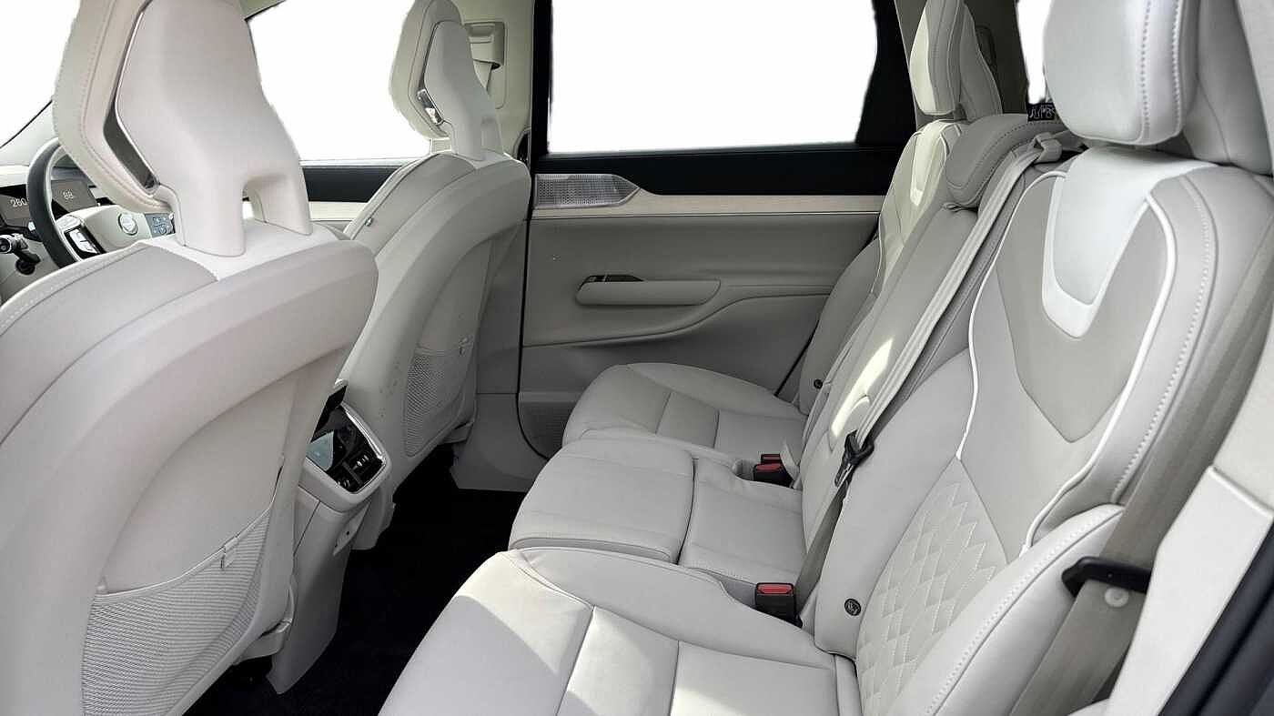 Used Volvo EX90 2025 for sale - 76679831: Photo 10