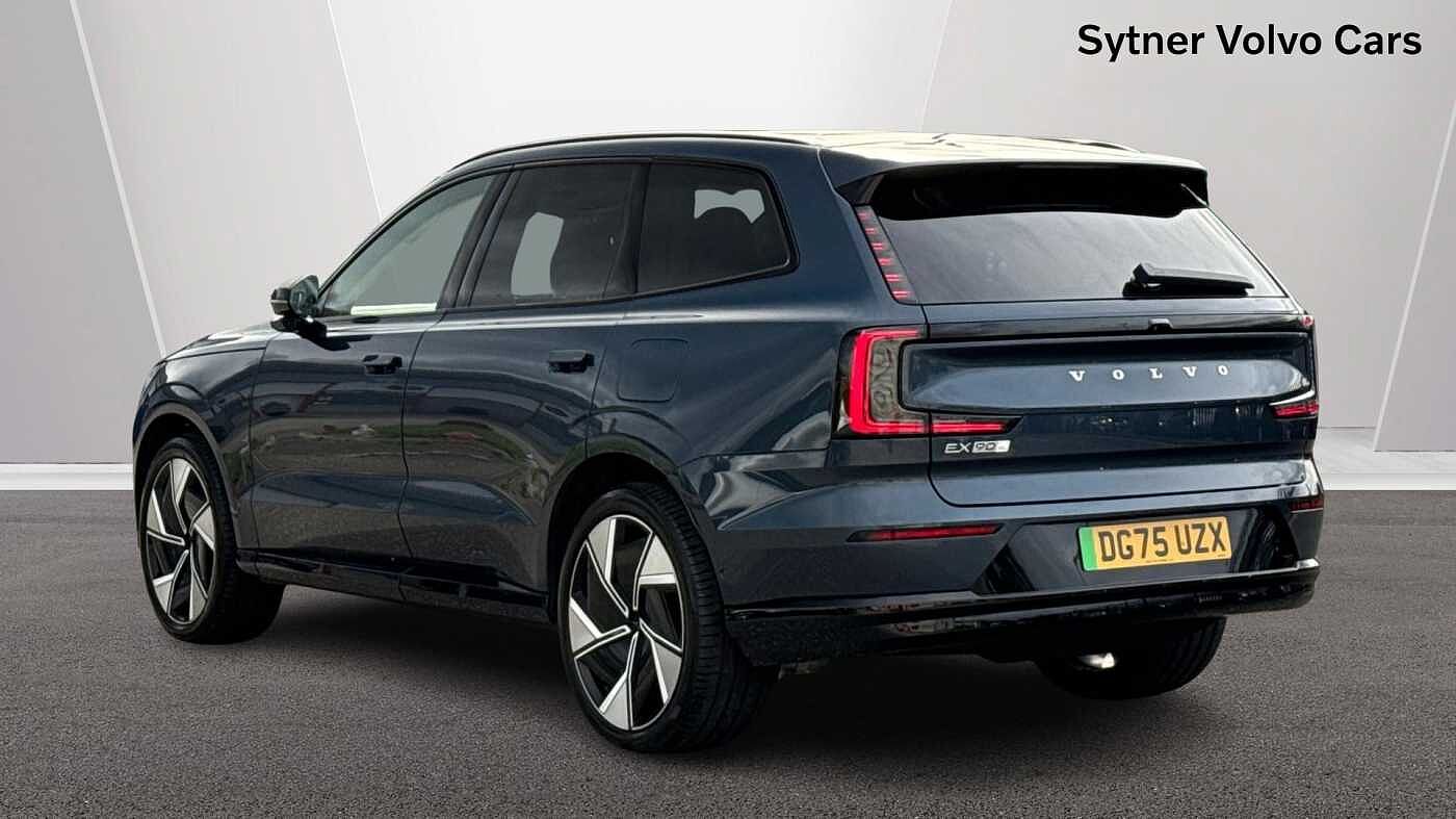 Used Volvo EX90 2025 for sale - 76679831: Photo 2