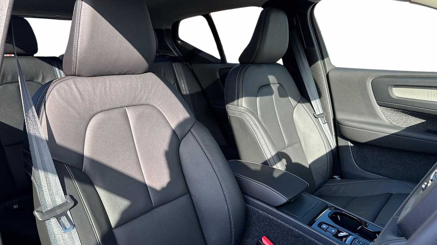 Used Volvo XC40 2026 for sale - 78005481: Photo 9