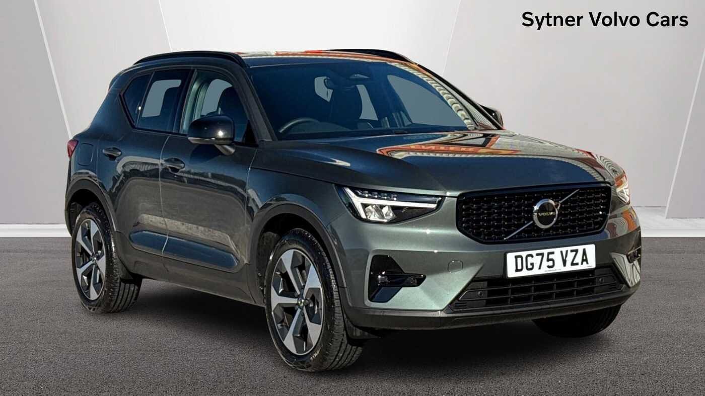 Used Volvo XC40 2025 for sale - 76679698: Photo 1