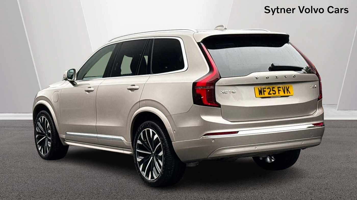 Used Volvo XC90 2025 for sale - 76679452: Photo 2