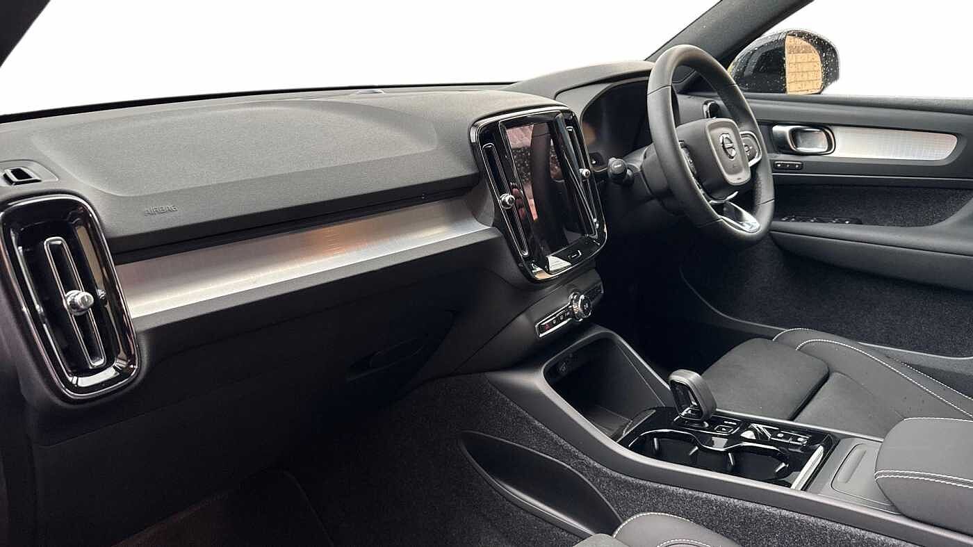 Used Volvo XC40 2026 for sale - 78149003: Photo 4